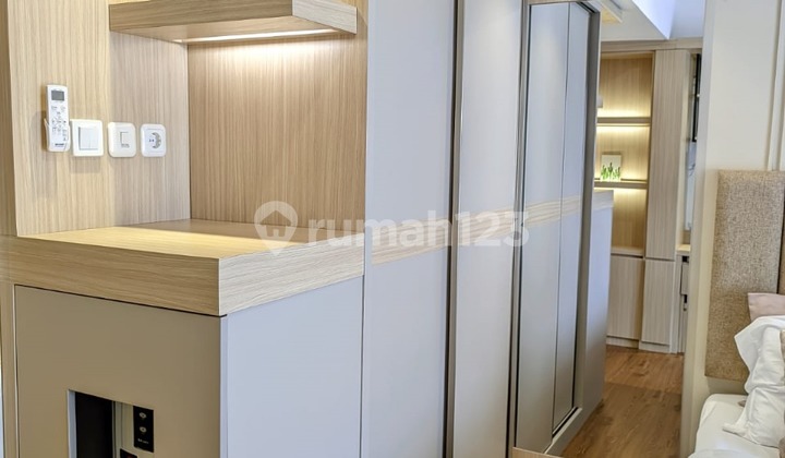 For Sale Fully Furnished Apartment Ready to Occupied Only 5 Minutes to Jurang Mangu KRL Station and BXC Mall Bintaro 2