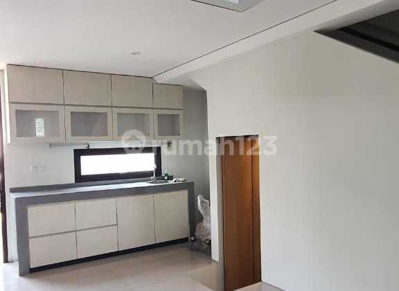 Dijual Rumah 3 Lantai Minimalis Siap Huni Di Lokasi Strategis Ciputat Nempel Bintaro Cluster V Towndekat Bxc Mall Stasiun Krl Jurangmangu 2