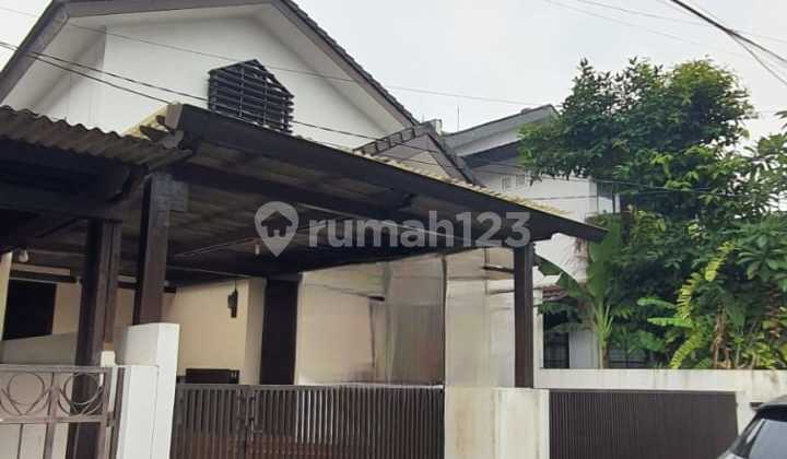 Dijual Rumah Dua Lantai Lokasi Strategis Bintaro Sektor 2 Unfurnished Shm Dijual Rumah Dua Lantai Lokasi Strategis Bintaro Sektor 2 Unfurnished Shm