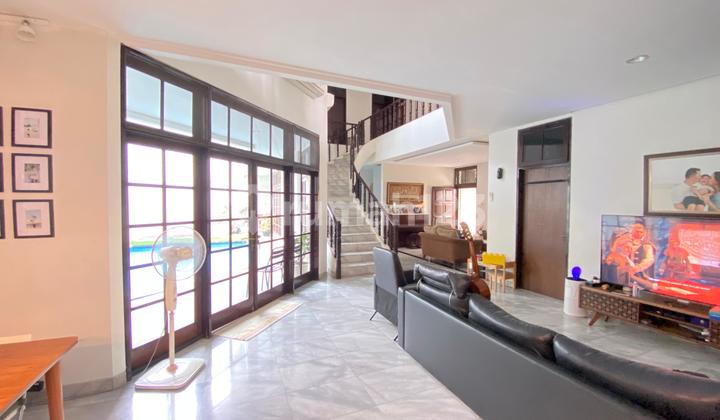 Dijual Rumah 2 Lantai Bagus Siap Huni Lokasi Strtegis Tebet Jakarta Selatan 2