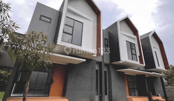 Rumah 2 Lantai Gaya Villa Modern Paling Strategis Di Kota Bogor