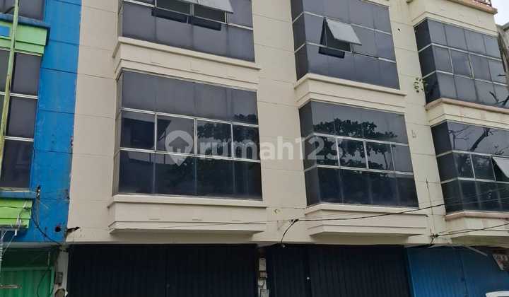 For Sale: Attached Shophouse in Daan Mogot, Tangerang City, Banten For Sale: Attached Shophouse in Daan Mogot, Tangerang City, Banten