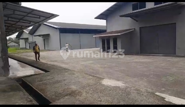 Industrial Warehouse for Rent in Cikupa, Tangerang Industrial Warehouse for Rent in Cikupa, Tangerang