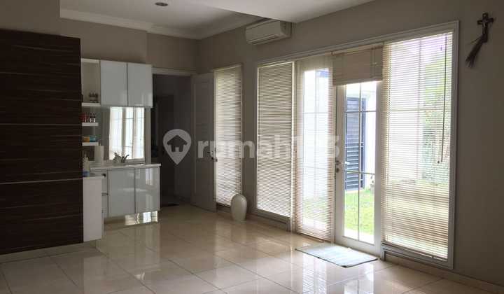 Disewakan Rumah Rapi Siap Huni Cluster Olivia Alamsutera 2