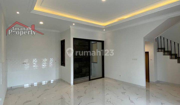 Rumah Super Mewah Dekat Bambu Apus Setu Cipayung TOL TMII Jaktim