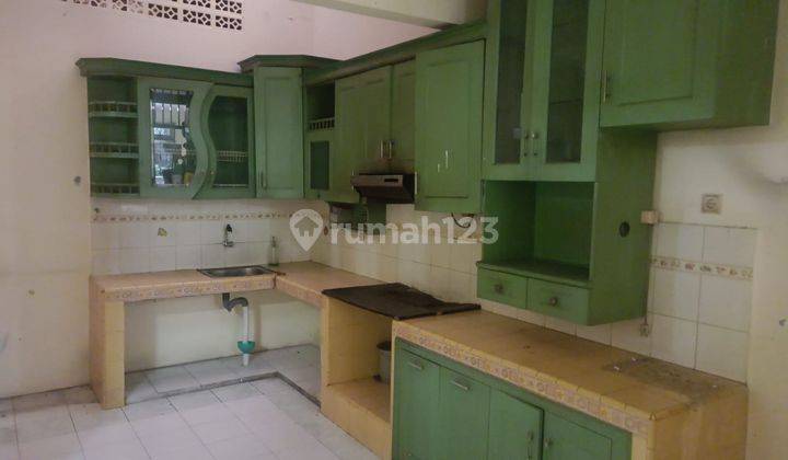 Rumah 2 Lantai Furnished SHM di Gading Serpong Sektor 1g 4