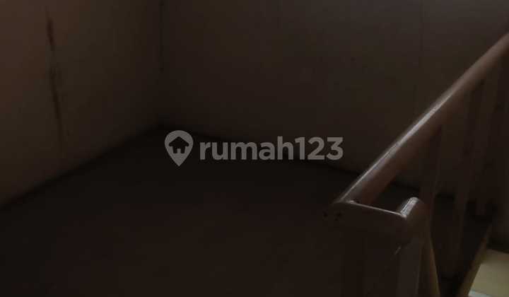 Rumah 2 Lantai Furnished SHM di Gading Serpong Sektor 1g 7