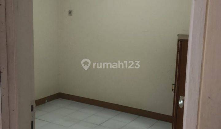 Rumah 2 Lantai Furnished SHM di Gading Serpong Sektor 1g 10