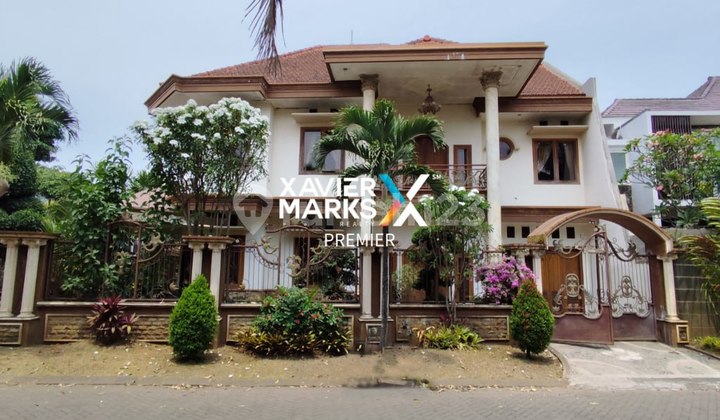 Mewah 2 Lantai Di Boulevard Perumahan Permata Jingga Siap Huni Mewah 2 Lantai Di Boulevard Perumahan Permata Jingga Siap Huni