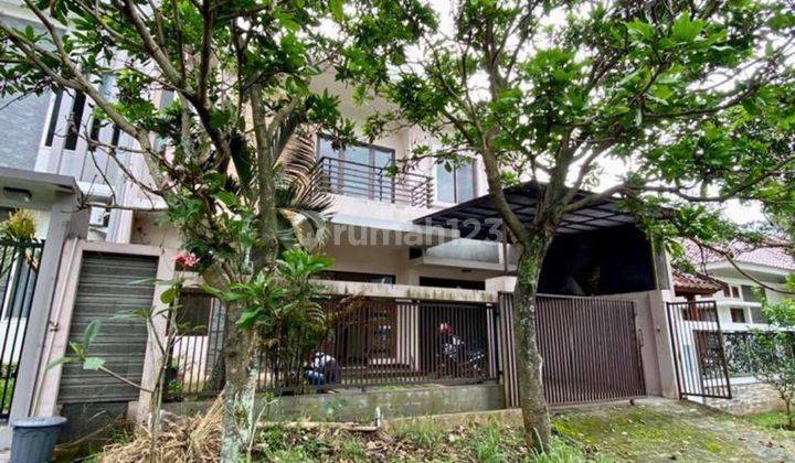 Disewakan Dijual Rumah Mewah 2 Lantai Luas 250m2 Araya Malang 19
