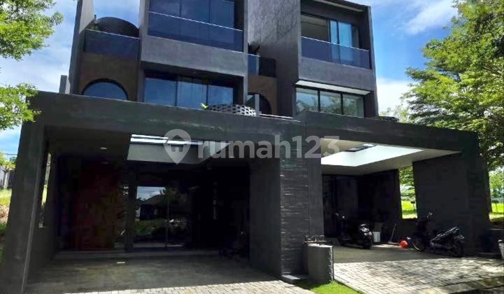 Mewah Full Furnish di Perum Elite Araya Golf Malang Langka