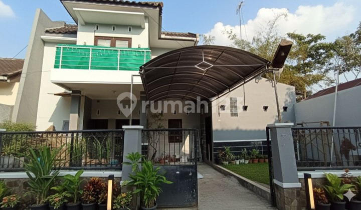 Affordable Spacious House Near Famous Campus in Malang Ready to Occupy Affordable Spacious House Near Famous Campus in Malang Ready to Occupy