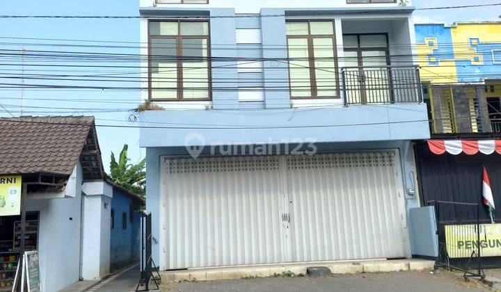 Disewakan Ruko Jejer 3 di Jl. A. Yani Depan Pasar Kepanjen 1