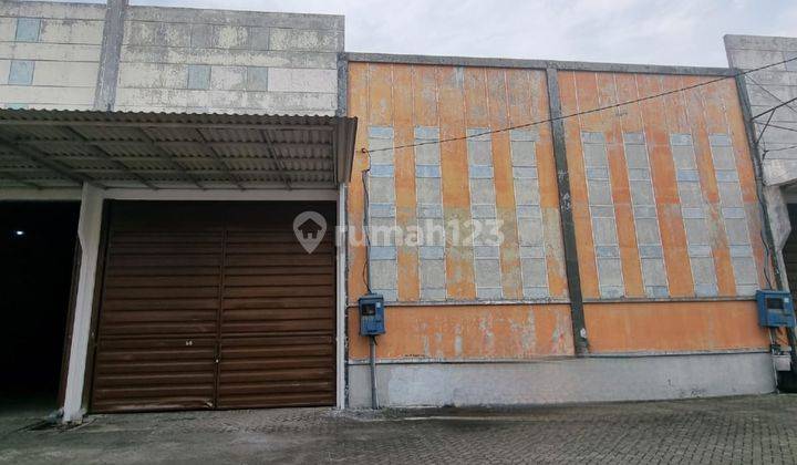 Gudang Murah 388 Raya Cangkir Bambe Driyorejo Dekat Toll 1