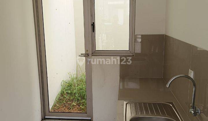 Rumah 2 Lantai Shm Greenland Menganti Gresik 700 Juta 2