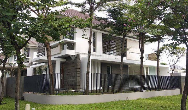 Dijual Rumah Bagus Graha Family Surabaya 1