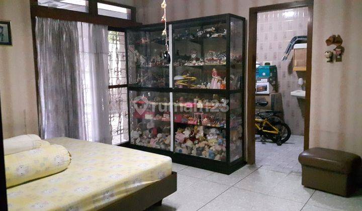 Dijual Rumah Bintang Diponggo Mayjend Sungkono Surabaya 2