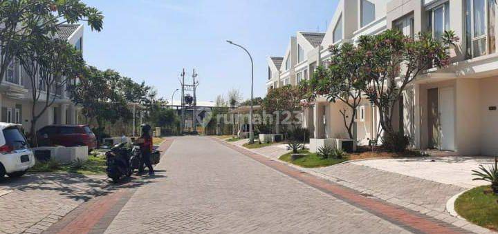 Jual Rugi Rumah Baru Minimalis Grand Pakuwon Surabaya  2