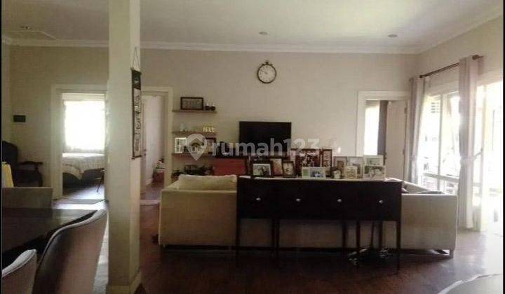 Rumah Bagus Furnish Manyar dekat Merr Galaxy Mall 2