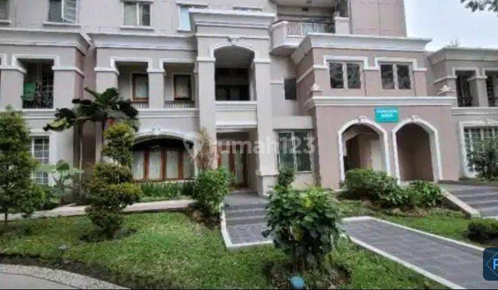 Murah Town House Garden Mansion Pakuwon indah Surabaya 1