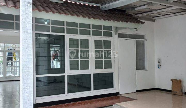 Rumah murah Nirwana eksekutif Luas 157 m² Wonorejo Rungkut 2