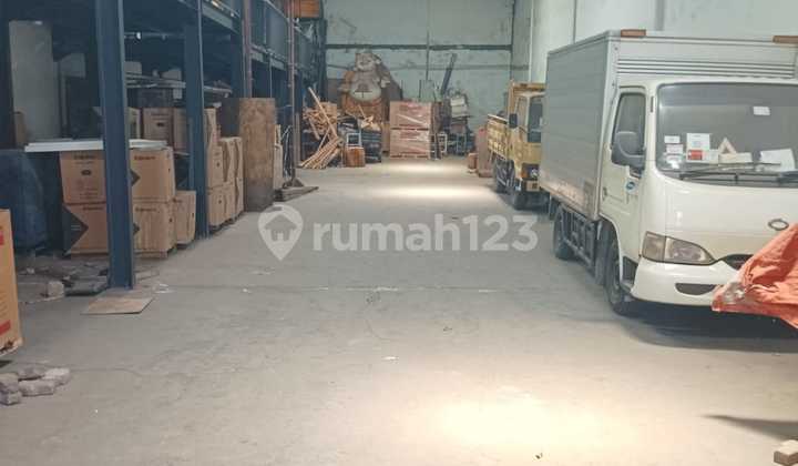 Cheap Warehouse Margomulyo Permai Near Port, Toll Road, Suri Mulia