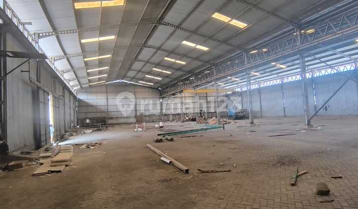 Gudang Margomulyo Indah Dekat Tandes, Tanjungsari Toll