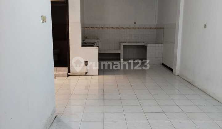 Affordable Darmo Permai Utara House Near Hr. Muhammad Modern Market 2