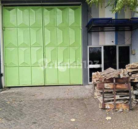Affordable Warehouse Safe N Lock East Ring Road Sidoarjo Near Highway