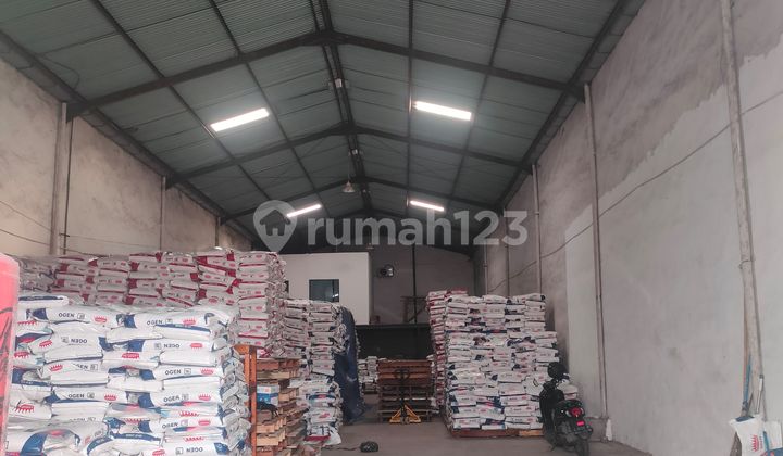 Cheap Warehouse Margomulyo Indah Near Tandes, Toll, Perak Port Cheap Warehouse Margomulyo Indah Near Tandes, Toll, Perak Port