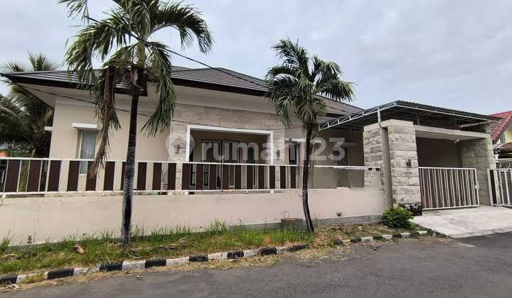 Rumah Bagus Full Furnish Darmo Permai Timur Dekat Hr. Muhammad Rumah Bagus Full Furnish Darmo Permai Timur Dekat Hr. Muhammad