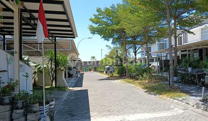 Rumah Murah 2 Lantai The Royal Residence Gunung Anyar Rungkut 2