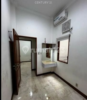 Dijual Cepat Rumah Mewah Strategis 2 Lt Di Kayu Putih Jak Tim 2