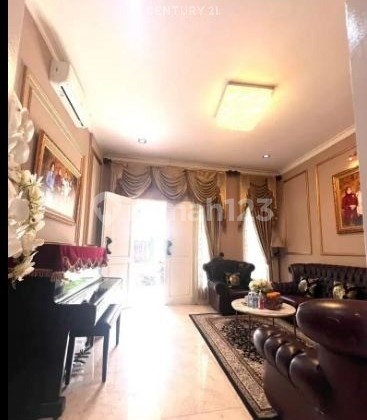 Dijual Rmh Classic Modern Dlm Cluster Dgn Private Pool Di Pejaten 2