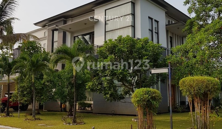For Sale Quick Luxury House in Alam Sutera Serpong Tangerang