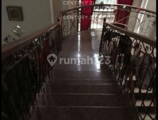 Dijual Rumah Siap Huni Posisi Hook Di Taman Modern Jakarta Timur 2