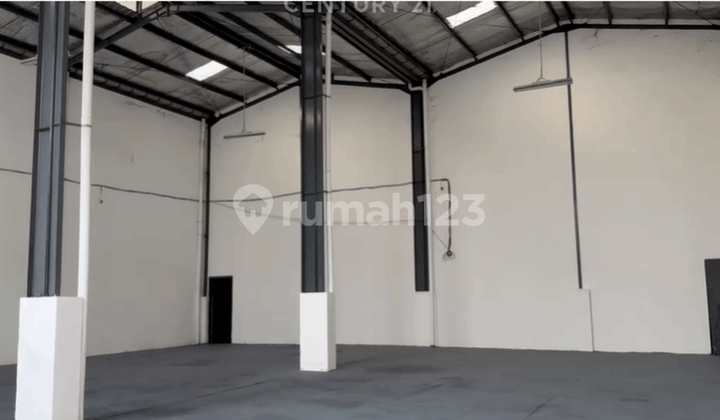 Dijual Dua Gudang Gandeng Sekaligus di Bizpark 3 Bekasi Dijual Dua Gudang Gandeng Sekaligus di Bizpark 3 Bekasi