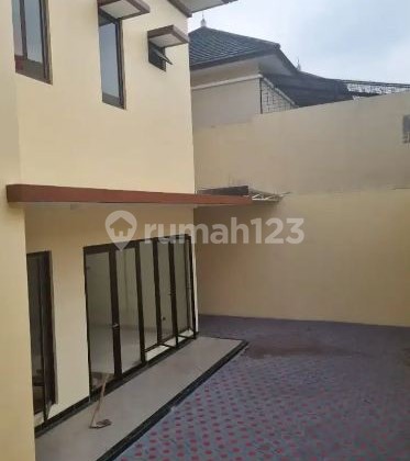 Rumah Di Harapan Indah Cluster Heliconia Bekasi