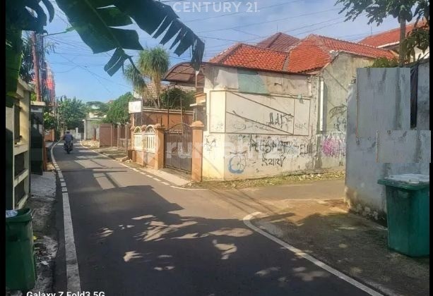 For Sale Premium Hook Land With Building In Tanjung Barat South Jakarta