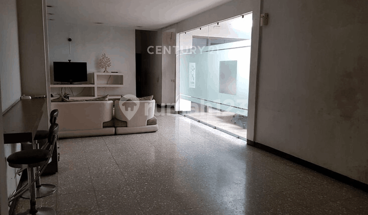 Dijual Rumah Mewah Besar Strategis Di Kemang Jakarta Selatan