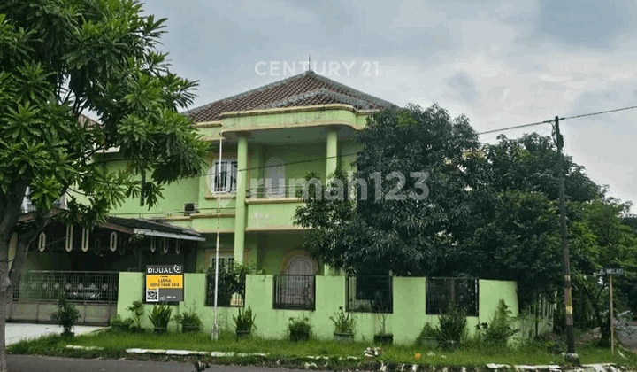 For Sale: Serene Hook House in Taman Modern Cakung, East Jakarta