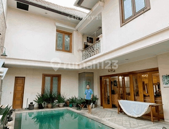 Dijual Cepat Rumah Hook Mewah Kolam Renang Luas Di Bintaro Dijual Cepat Rumah Hook Mewah Kolam Renang Luas Di Bintaro