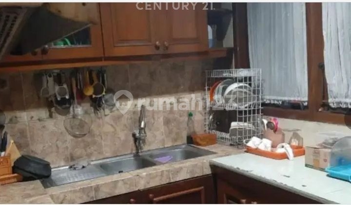 For Quick Sale: Semi-Furnished House in Bumi Bintaro Permai, South Jakarta 2