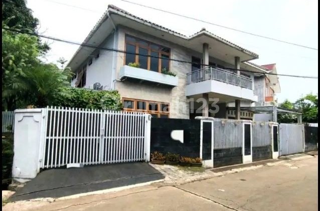 Dijual Dibawah NJOP Rumah Full Furnish DiPancoran Jakarta Selatan