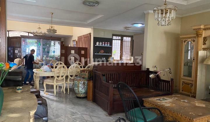 Rumah Menteng Strategis Wilayah Komersil 2