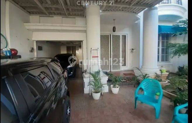 Dijual Cepat Dan  Murah Rumah  The Royal Residence Jakarta Timur 2