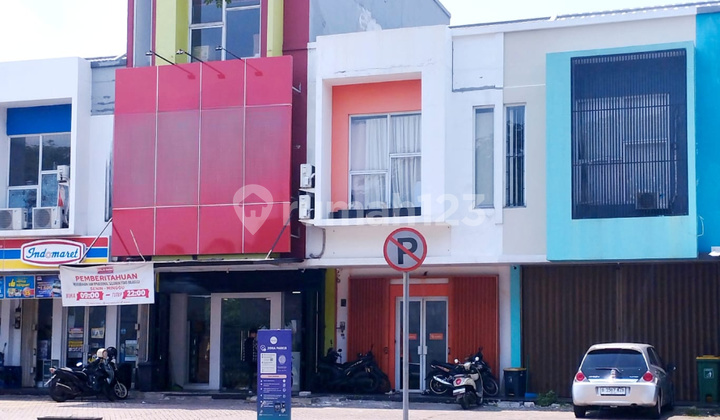 For Rent 2-Story Shophouse Fully Furnished in Metland Cakung, East Jakarta 2