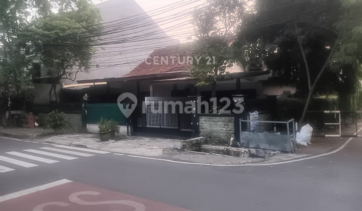 Dijual Rumah Lokasi Strategis di Pejompongan Jakarta Pusat 2