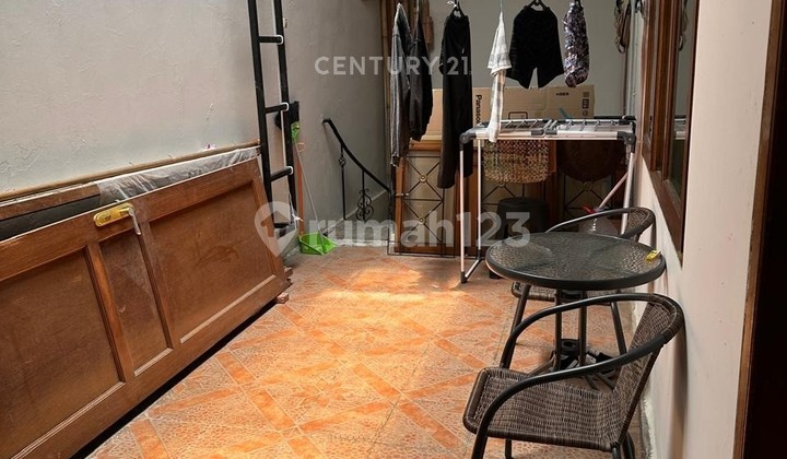 Dijual Rumah 2 Lantai di Pondok Labu Cilandak Jakarta