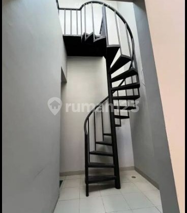 Dijual Cepat Rumah HOEK Golf Island Piano Pantai Indah Kapuk 2